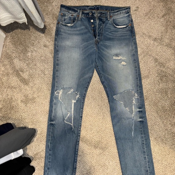 Levi High Rise jeans!! - Picture 2 of 2